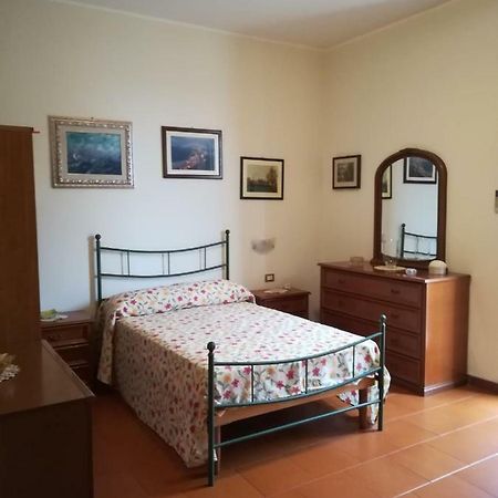 Casa Vacanze Шилла Экстерьер фото